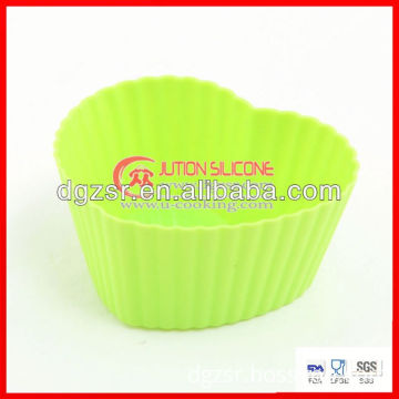 Attractive Special ceramic cake mould